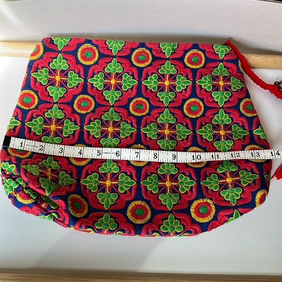 CLEOBELLA Clutch Woven Fringe Tassel Bells Yarn Bright Color Textured Bag Pouch - Picture 11 of 13